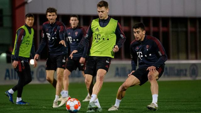 开云体育平台-8人新冠阳性还碰上克星！拜仁新年首战还怎样复仇？